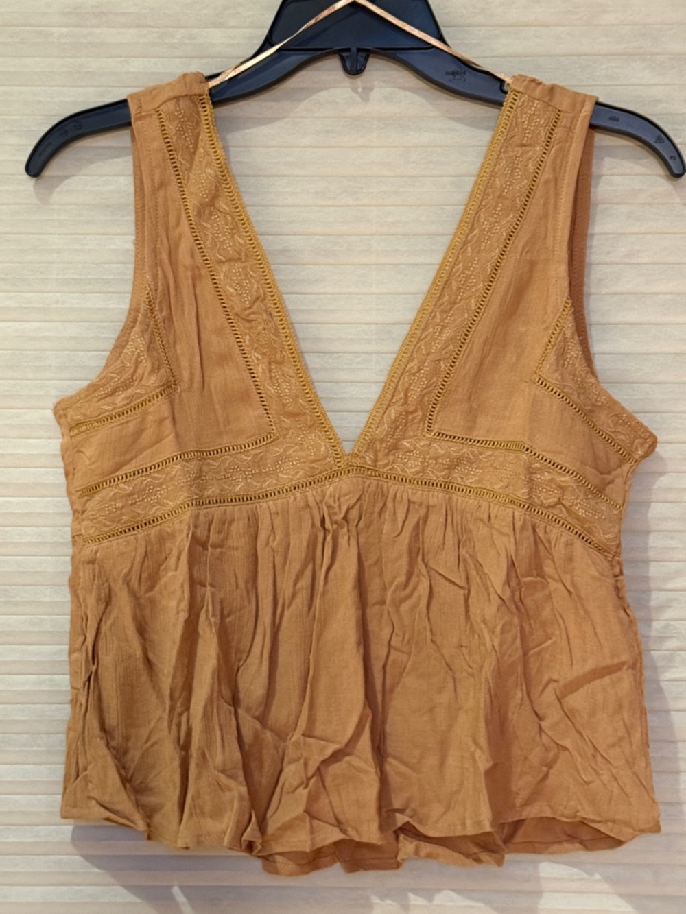 NWT Melrose Place V-neck cami Sleeveless Caramel sold at Nordstrom